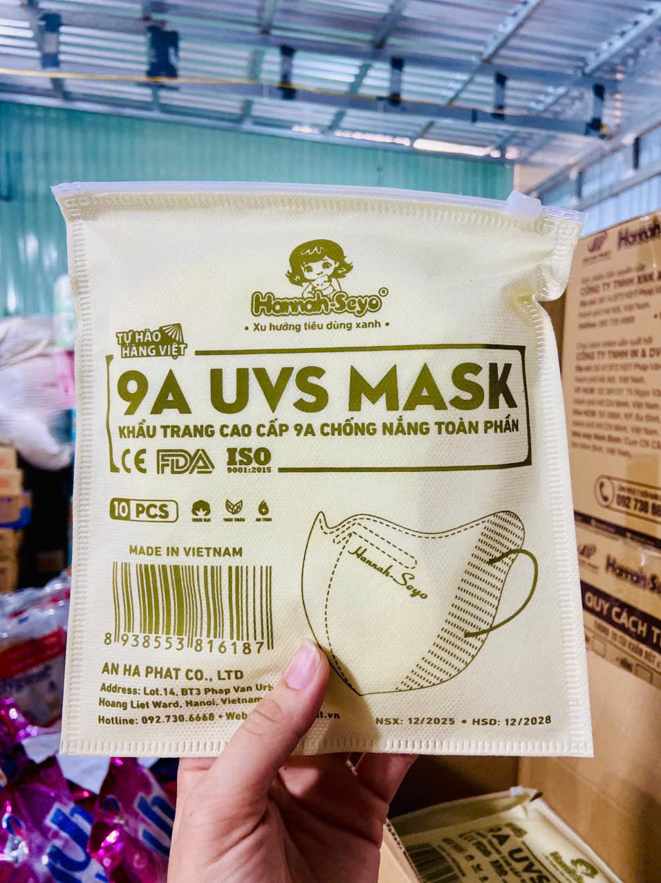 Khẩu trang 9A Hannah Seyo Thùng 100 Cái MÀU ĐEN - Ảnh 2
