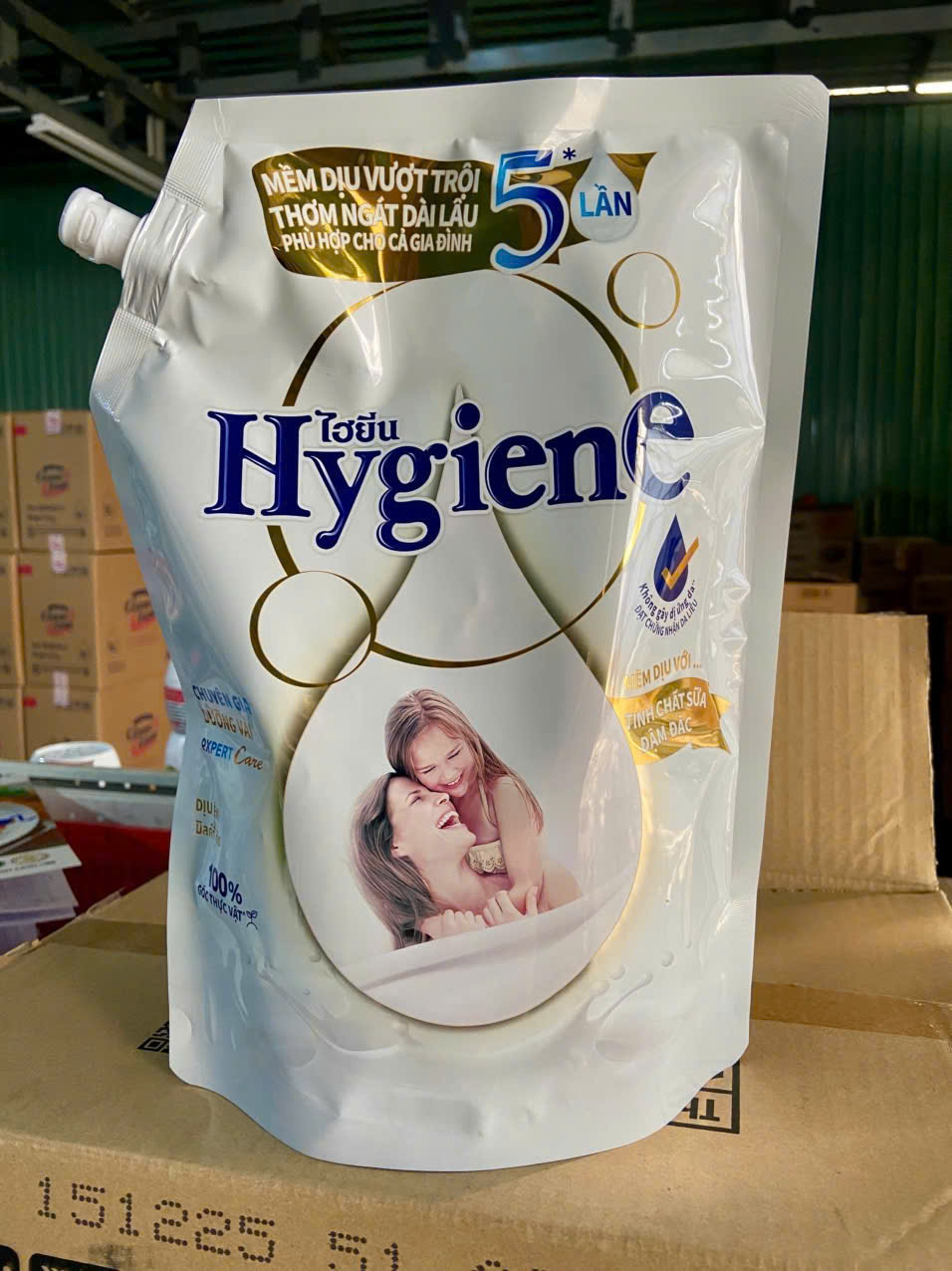 NƯỚC XẢ VẢI HYGIENE 1.1L Trắng - Ảnh 2