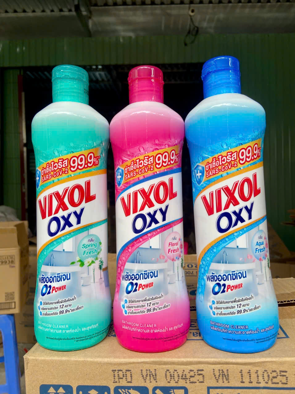 Nước Tẩy Rửa Nhà Tắm Vixol Oxy 700ml Xanh Dương - Ảnh 3