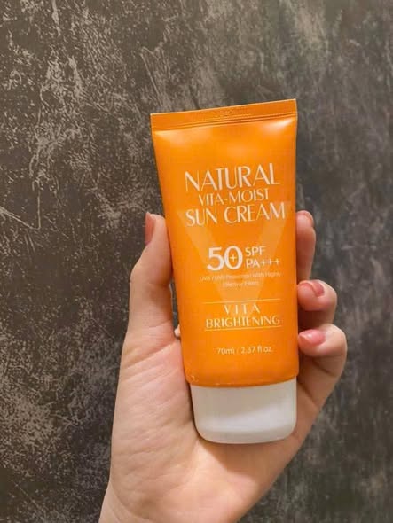 Kem Chống Nắng 3W Clinic Natural Vita Moist Sun Cream SPF50+ PA+++ 70g - Ảnh 2