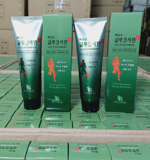 Dầu Lạnh Xoa Bóp Glucosamine Hàn Quốc 150ml - Ảnh 3